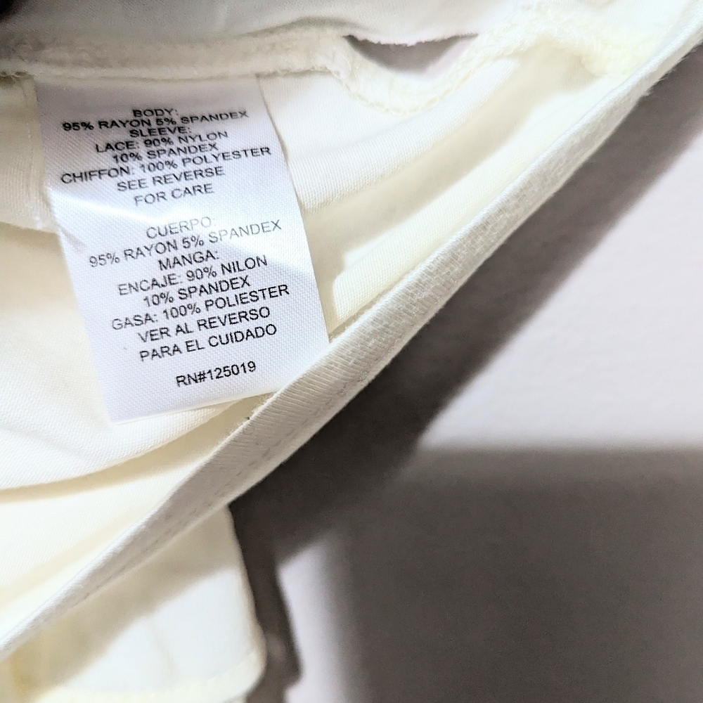 Chiffon Renaissance Blouse - Picture 4 of 9